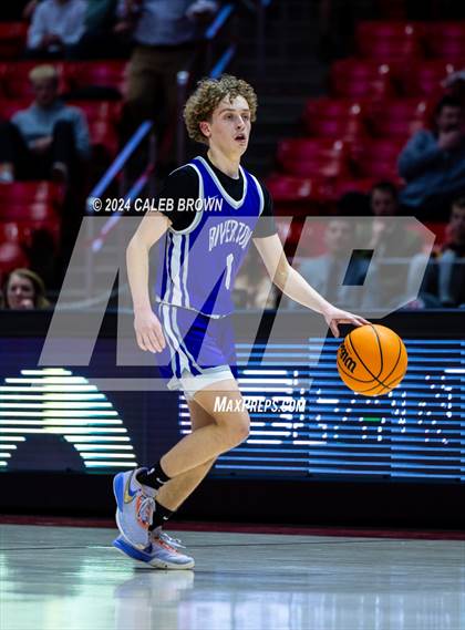 Thumbnail 1 in Riverton vs. Lehi (UHSAA 6A Quarterfinal) photogallery.