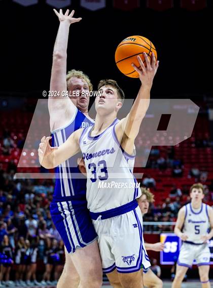 Thumbnail 3 in Riverton vs. Lehi (UHSAA 6A Quarterfinal) photogallery.