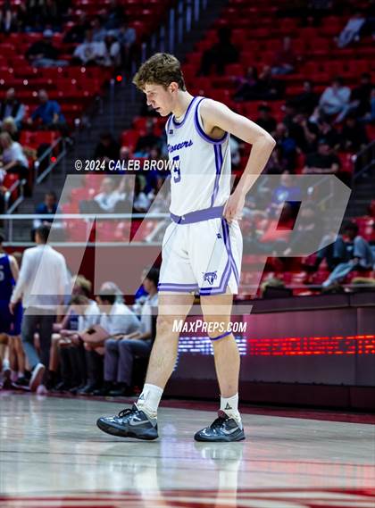 Thumbnail 1 in Riverton vs. Lehi (UHSAA 6A Quarterfinal) photogallery.