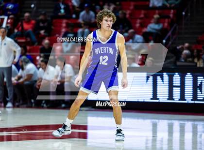 Thumbnail 2 in Riverton vs. Lehi (UHSAA 6A Quarterfinal) photogallery.