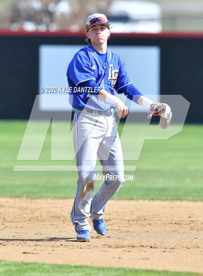 Thumbnail 1 in Lubbock Christian vs Bay Area Christian (Texas Private School Classic) photogallery.
