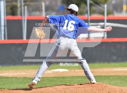 Thumbnail 2 in Lubbock Christian vs Bay Area Christian (Texas Private School Classic) photogallery.