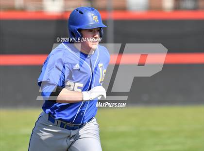 Thumbnail 2 in Lubbock Christian vs Bay Area Christian (Texas Private School Classic) photogallery.