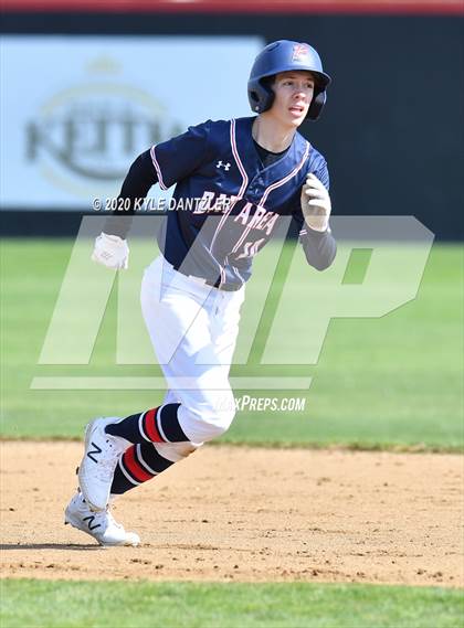 Thumbnail 3 in Lubbock Christian vs Bay Area Christian (Texas Private School Classic) photogallery.