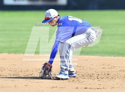 Thumbnail 1 in Lubbock Christian vs Bay Area Christian (Texas Private School Classic) photogallery.