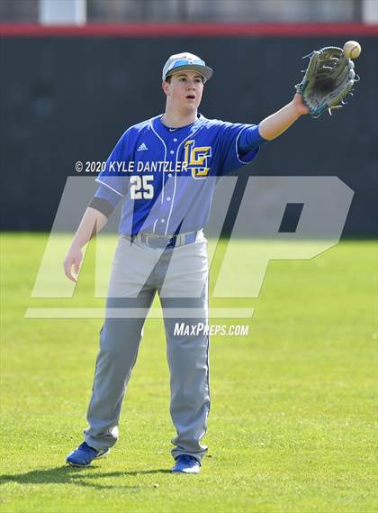Thumbnail 3 in Lubbock Christian vs Bay Area Christian (Texas Private School Classic) photogallery.