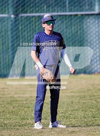 null - Photo 01