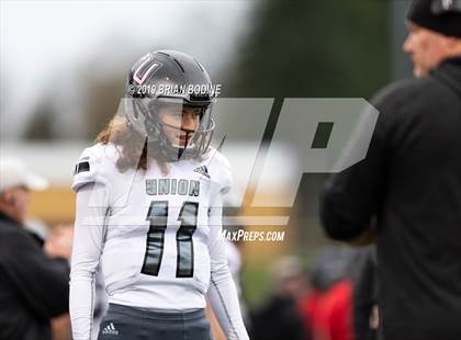 Thumbnail 3 in Union vs Lake Stevens (WIAA 4A Round 2) photogallery.