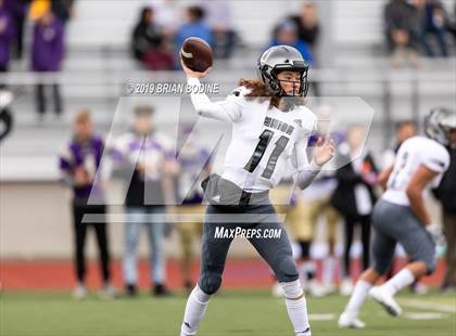 Thumbnail 1 in Union vs Lake Stevens (WIAA 4A Round 2) photogallery.