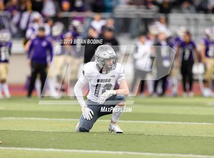 Thumbnail 3 in Union vs Lake Stevens (WIAA 4A Round 2) photogallery.