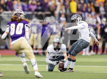 Thumbnail 2 in Union vs Lake Stevens (WIAA 4A Round 2) photogallery.