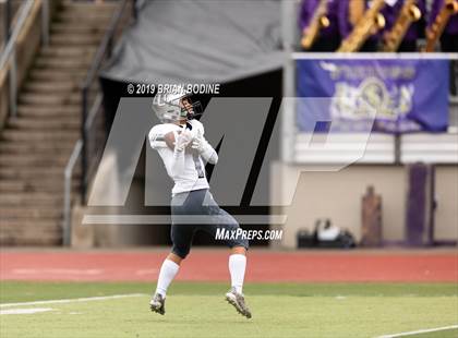 Thumbnail 2 in Union vs Lake Stevens (WIAA 4A Round 2) photogallery.