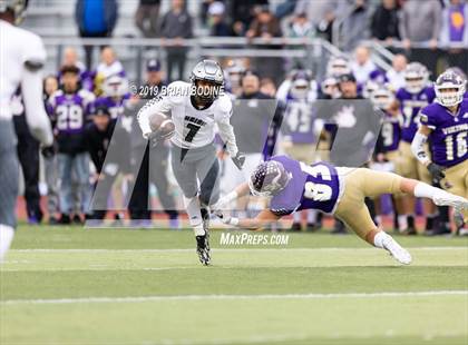 Thumbnail 2 in Union vs Lake Stevens (WIAA 4A Round 2) photogallery.