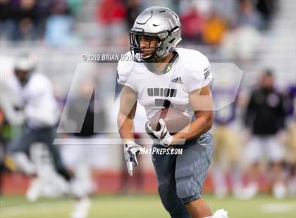 Thumbnail 3 in Union vs Lake Stevens (WIAA 4A Round 2) photogallery.