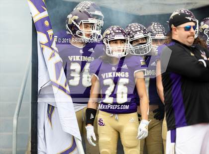 Thumbnail 3 in Union vs Lake Stevens (WIAA 4A Round 2) photogallery.