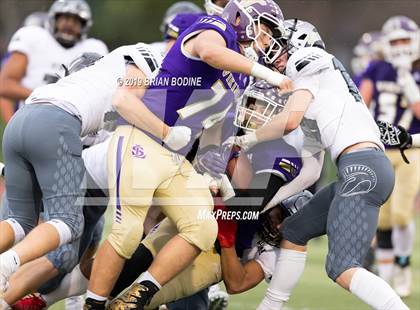 Thumbnail 3 in Union vs Lake Stevens (WIAA 4A Round 2) photogallery.