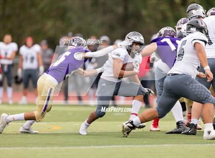 Thumbnail 2 in Union vs Lake Stevens (WIAA 4A Round 2) photogallery.