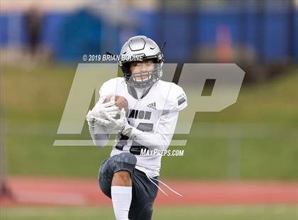 Thumbnail 2 in Union vs Lake Stevens (WIAA 4A Round 2) photogallery.