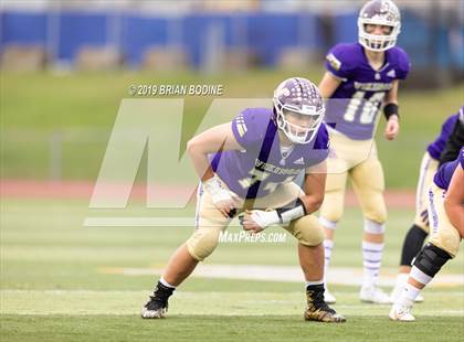 Thumbnail 2 in Union vs Lake Stevens (WIAA 4A Round 2) photogallery.