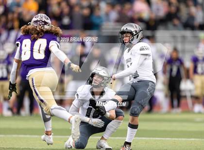 Thumbnail 2 in Union vs Lake Stevens (WIAA 4A Round 2) photogallery.