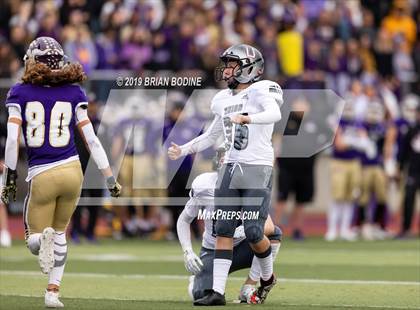 Thumbnail 3 in Union vs Lake Stevens (WIAA 4A Round 2) photogallery.