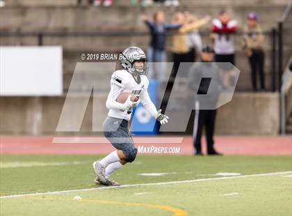 Thumbnail 1 in Union vs Lake Stevens (WIAA 4A Round 2) photogallery.
