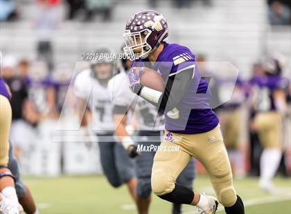 Thumbnail 3 in Union vs Lake Stevens (WIAA 4A Round 2) photogallery.