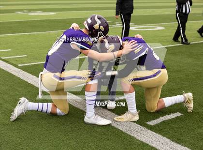 Thumbnail 1 in Union vs Lake Stevens (WIAA 4A Round 2) photogallery.