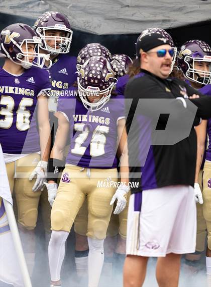 Thumbnail 1 in Union vs Lake Stevens (WIAA 4A Round 2) photogallery.