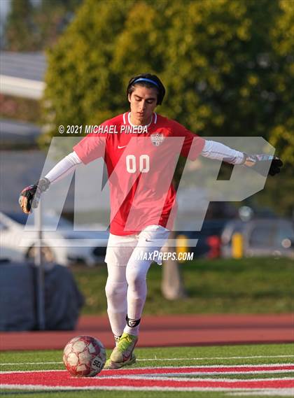 Thumbnail 1 in Tesoro @ Beckman photogallery.