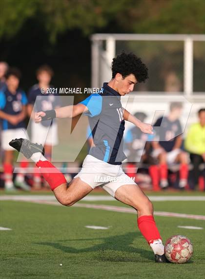 Thumbnail 1 in Tesoro @ Beckman photogallery.