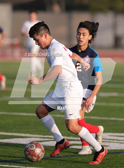 Thumbnail 3 in Tesoro @ Beckman photogallery.