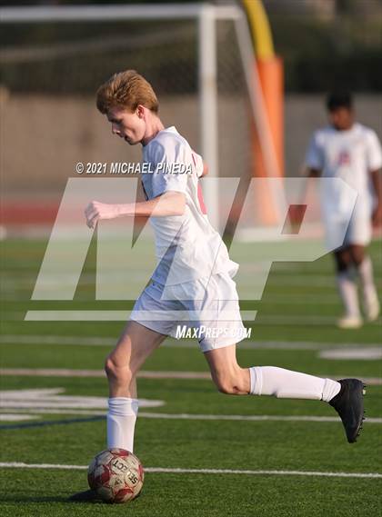 Thumbnail 2 in Tesoro @ Beckman photogallery.