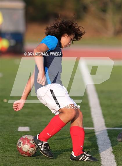 Thumbnail 2 in Tesoro @ Beckman photogallery.