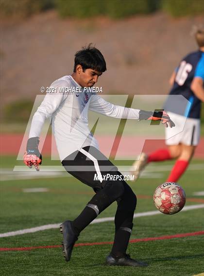 Thumbnail 1 in Tesoro @ Beckman photogallery.