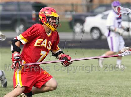 Thumbnail 3 in Williamsville East vs. Hamburg (Section 6 Class B Semifinal) photogallery.