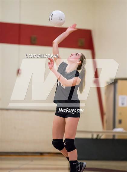 Thumbnail 2 in Monroe-Woodbury @ Kingston (Section 9 Class AA Semifinal) photogallery.