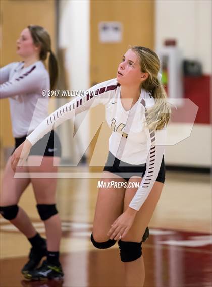 Thumbnail 1 in Monroe-Woodbury @ Kingston (Section 9 Class AA Semifinal) photogallery.