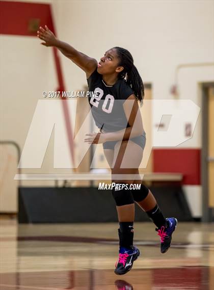 Thumbnail 1 in Monroe-Woodbury @ Kingston (Section 9 Class AA Semifinal) photogallery.