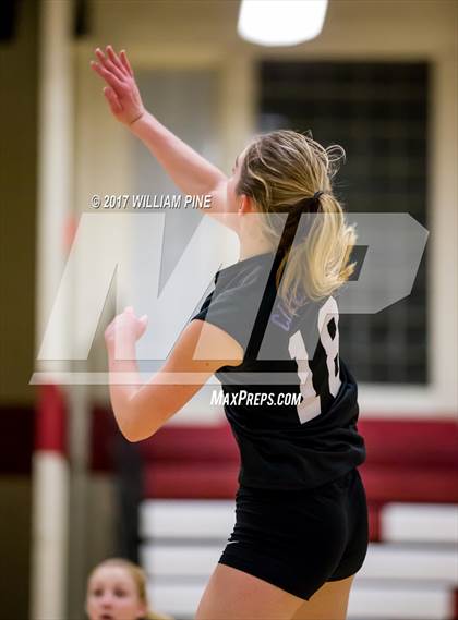 Thumbnail 3 in Monroe-Woodbury @ Kingston (Section 9 Class AA Semifinal) photogallery.