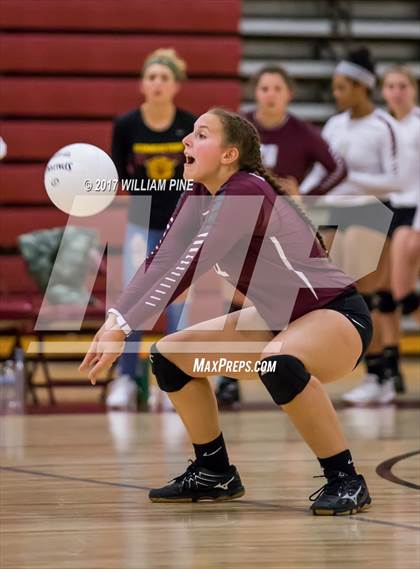 Thumbnail 3 in Monroe-Woodbury @ Kingston (Section 9 Class AA Semifinal) photogallery.