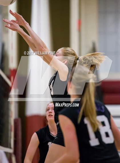 Thumbnail 2 in Monroe-Woodbury @ Kingston (Section 9 Class AA Semifinal) photogallery.
