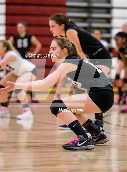 Thumbnail 1 in Monroe-Woodbury @ Kingston (Section 9 Class AA Semifinal) photogallery.