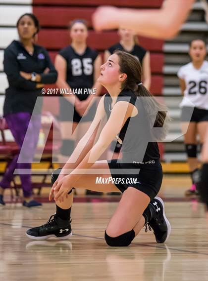 Thumbnail 1 in Monroe-Woodbury @ Kingston (Section 9 Class AA Semifinal) photogallery.