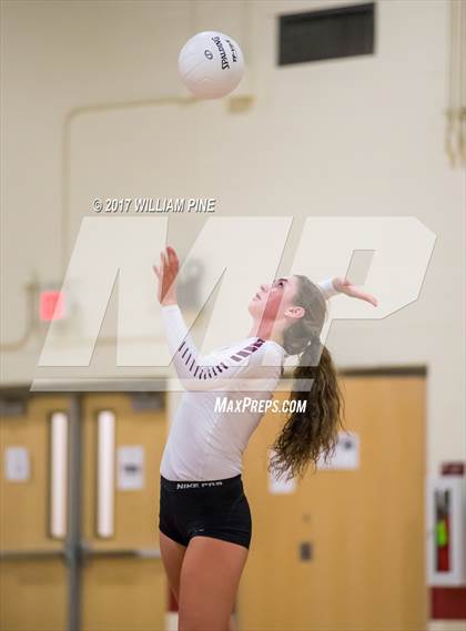 Thumbnail 2 in Monroe-Woodbury @ Kingston (Section 9 Class AA Semifinal) photogallery.