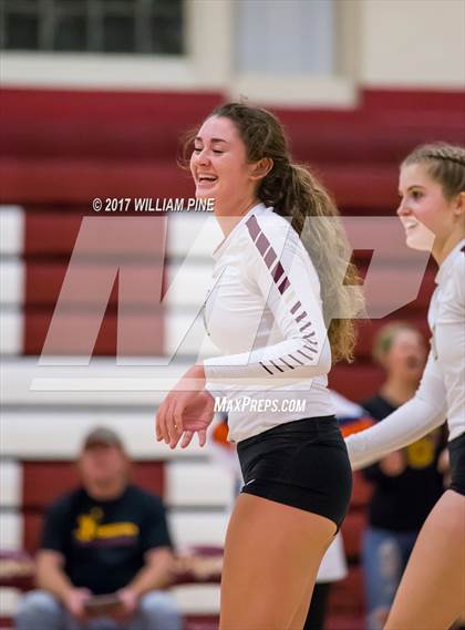 Thumbnail 1 in Monroe-Woodbury @ Kingston (Section 9 Class AA Semifinal) photogallery.