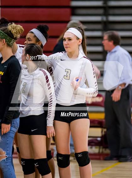 Thumbnail 3 in Monroe-Woodbury @ Kingston (Section 9 Class AA Semifinal) photogallery.