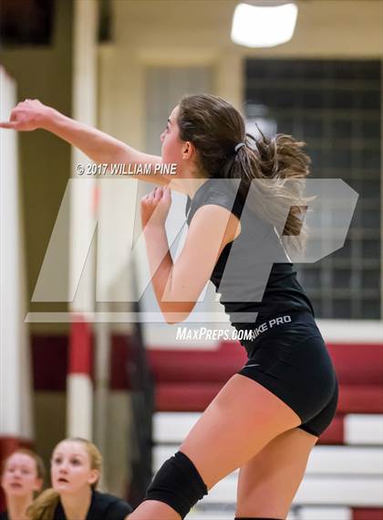 Thumbnail 2 in Monroe-Woodbury @ Kingston (Section 9 Class AA Semifinal) photogallery.