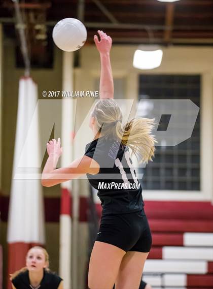 Thumbnail 3 in Monroe-Woodbury @ Kingston (Section 9 Class AA Semifinal) photogallery.