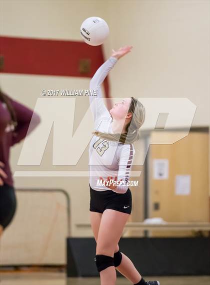 Thumbnail 2 in Monroe-Woodbury @ Kingston (Section 9 Class AA Semifinal) photogallery.